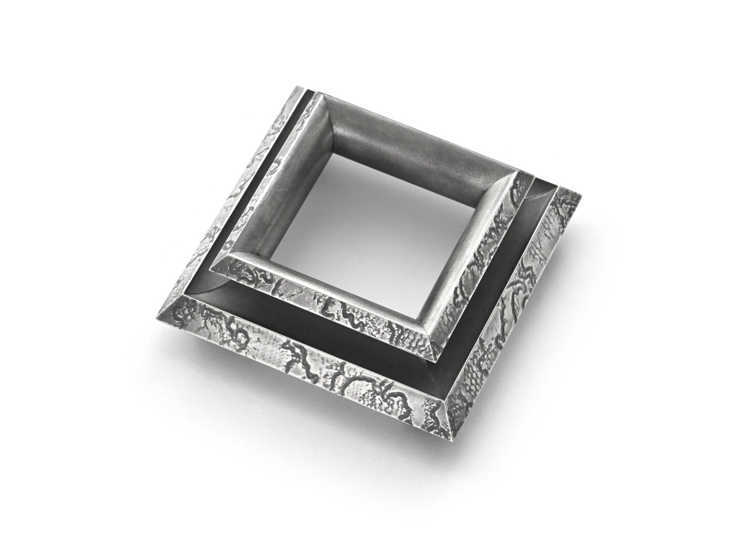 BROOCH, OXIDISED SILVER, 2021